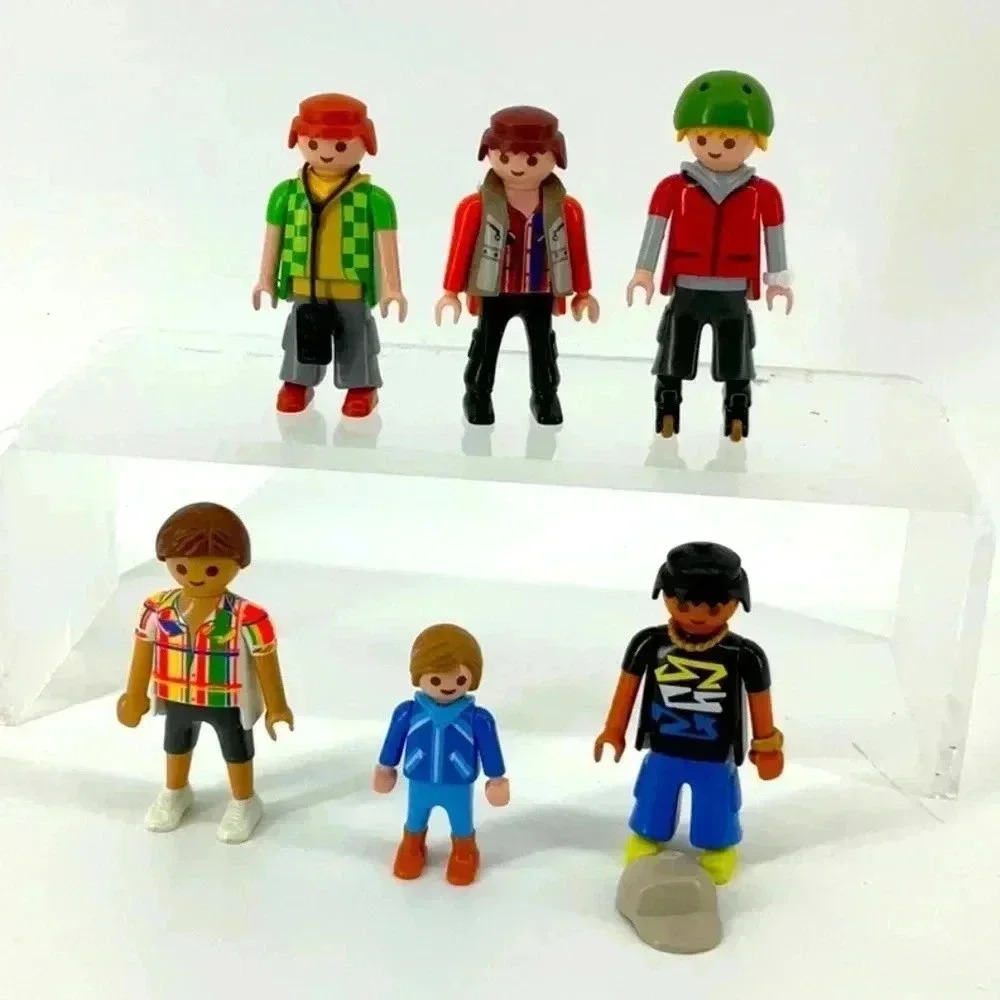 PLAYMOBIL  CITY LIFE FIGURES